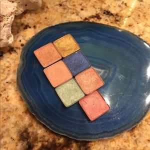 Abh singles